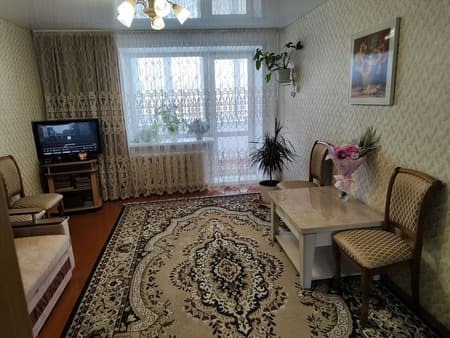 Продажа трехкомнатной квартиры, 57.8 м², этаж 3 из 5. Фото 1