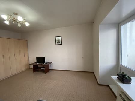Продажа двухкомнатной квартиры, 52.5 м², этаж 8 из 9. Фото 2
