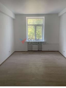Продаю однокомнатную квартиру, 49 м², этаж 2 из 4. Фото 4