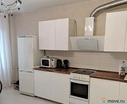 Сдается трехкомнатная квартира, 98 м², этаж 6 из 14. Фото 5