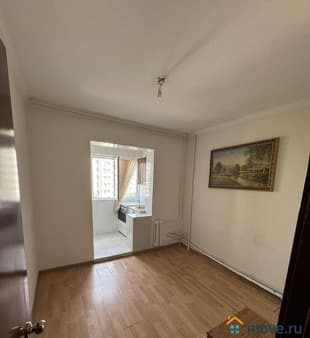 Продаю трехкомнатную квартиру, 70 м², этаж 6 из 9. Фото 4