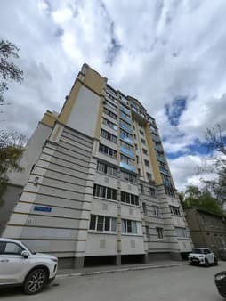 Продажа двухкомнатной квартиры, 84.3 м², этаж 8 из 10. Фото 1