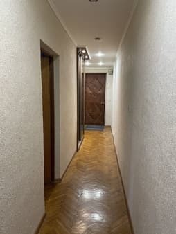 Продажа трехкомнатной квартиры, 76.6 м², этаж 2 из 5. Фото 5
