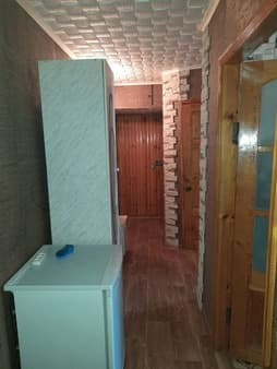 Продать трехкомнатную квартиру, 61.3 м², этаж 2 из 5. Фото 1