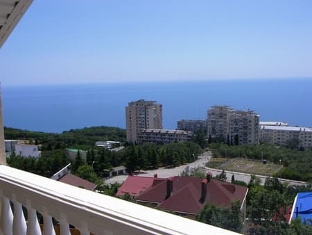 Дом в продажу по адресу Крым, поселок городского типа Никита