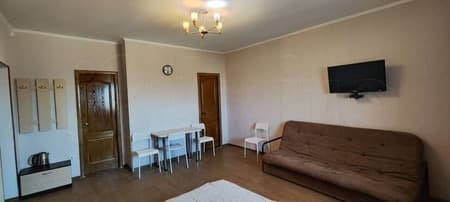 Квартира в аренду посуточно по адресу Крым, поселок городского типа Заозерное