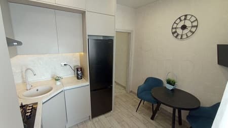 Продаем двухкомнатную квартиру, 47 м², этаж 1 из 4. Фото 3