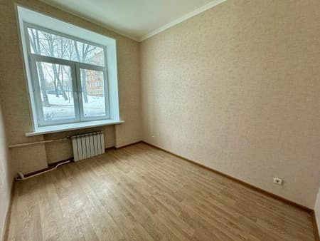 Продам двухкомнатную квартиру, 40 м², этаж 1 из 8. Фото 2