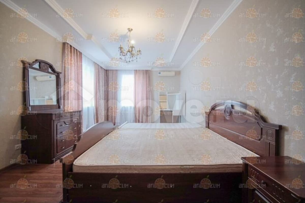 3-комн. квартира, 109.1 м²